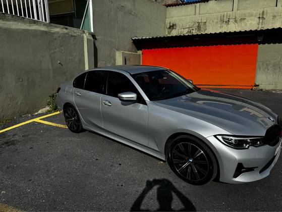 BMW 320i 2.0 16V TURBO GASOLINA GP AUTOMÁTICO BMW 320i 2.0 16V TURBO GASOLINA GP AUTOMÁTICO